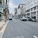 前面に骨董通り
