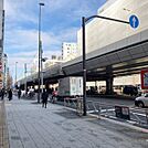 ビル前面道路