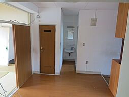 居間