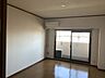 リビング/ダイニング：別部屋の写真です