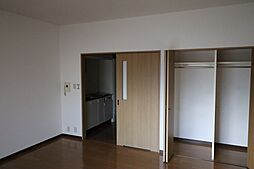 居間