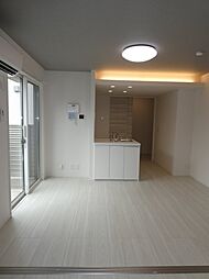 camphoraI 102 1階1LDKのリビング/ダイニング