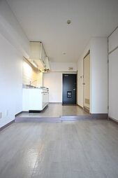 グローバル松川 604 6階1LDKのリビング/ダイニング