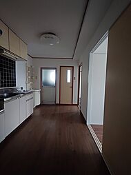 Calm吉島 402 4階2DKのリビング/ダイニング