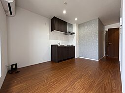 レユシール温品 203 2階1LDKのリビング/ダイニング