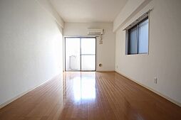 グラビスコート上幟町 401 4階1Kのリビング/ダイニング