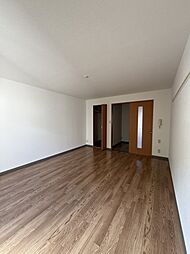 ハピネスガーデン 203 1階1Kのリビング/ダイニング