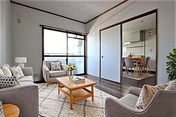 ガーデンヒルズ 303 3階3LDKのリビング/ダイニング