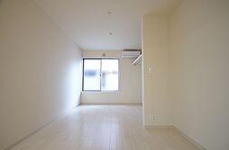 エストレビータ草津II 106 1階ワンルームのリビング/ダイニング