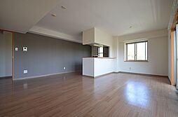 パークステージＤ 201 2階3LDKのリビング/ダイニング