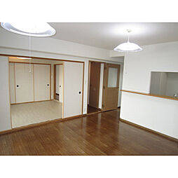 ダイアモンドビュー 701 7階2LDKのリビング/ダイニング