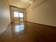 同物件別号室のものです。