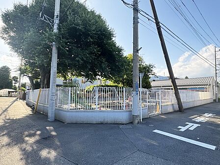 せいしん幼稚園まで1072m