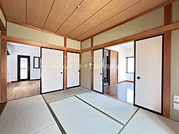 居間