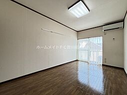 居間