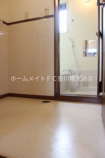 シャワールーム
