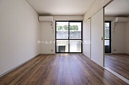 居間