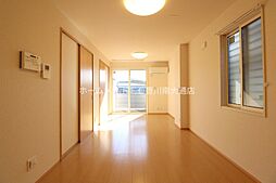 カーサ　クアトロ 1階1LDKのリビング/ダイニング