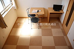 レオネクストベルウィン 2階1Kのリビング/ダイニング