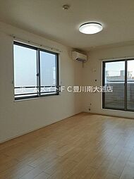 アンジュ・ソシア　Ａ 3階1LDKのリビング/ダイニング