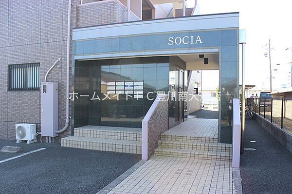 建物エントランス