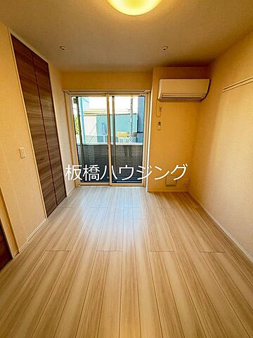 洋室