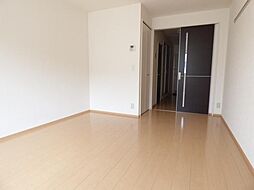 中根ヒルズ 2階1Kのリビング/ダイニング