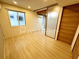 グラナーデ八潮 1階2LDKのリビング/ダイニング