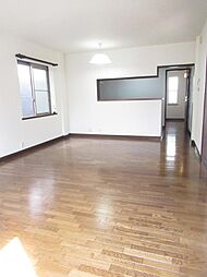 亀有３丁目戸建て 5LDKのリビング/ダイニング