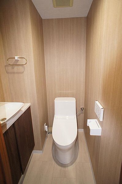 トイレを拡大表示