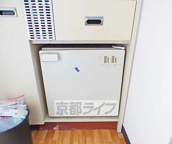 画像16:冷蔵庫です。