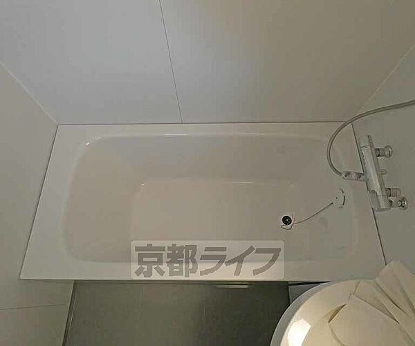 画像17:広めの浴槽です。