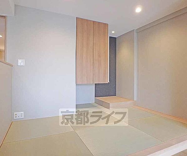 画像26:琉球畳のお洒落な和室です。