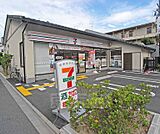 セブンイレブン京都葵橋寺町店まで158m 商店街、出町柳が近く便利です。