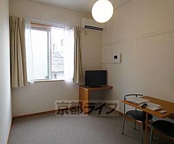 京都市営烏丸線 北大路駅 3.6kmの賃貸アパート 1階1Kのリビング/ダイニング