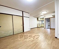 居間