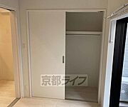 収納たっぷりクローゼット・