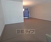 ロフト付きでお部屋を広く使えます