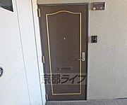 玄関ドアです