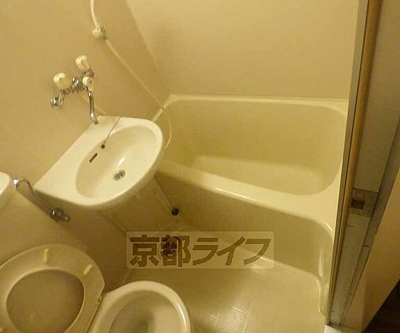浴室