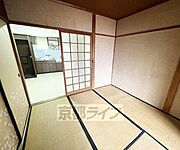 明るいお部屋です