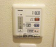 便利な浴室乾燥機・