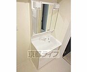 独立洗面台つけてます