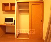 洋服の収納もバッチリです。