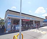 ローソン 山科新大石道店まで355m