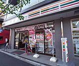 セブンイレブン　京福西院駅前店まで397m