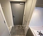 コンパクトな玄関です。