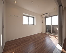 エーベル音戸山 201 2階1LDKのリビング/ダイニング