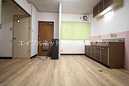 居間