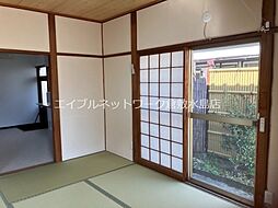 居間